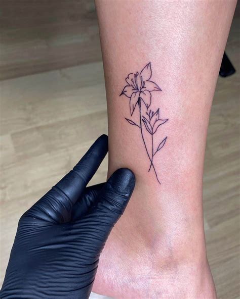 69 ideas de Tatuaje flor jazmin 